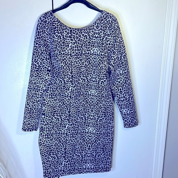 Kardashian Kollection Dresses & Skirts - Kardashian kollection leopard dress